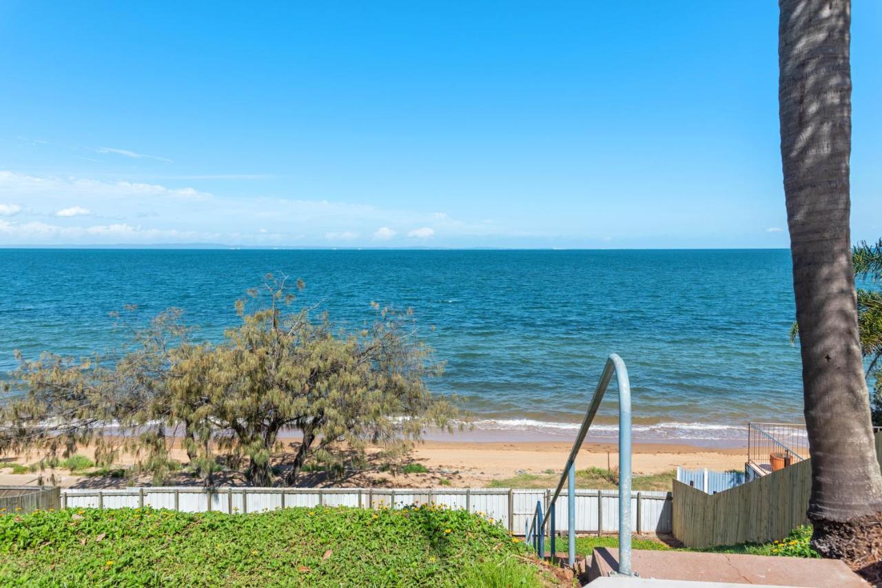 Bay Vista Two Bedroom Waterfront Apartment Redcliffe Exterior foto